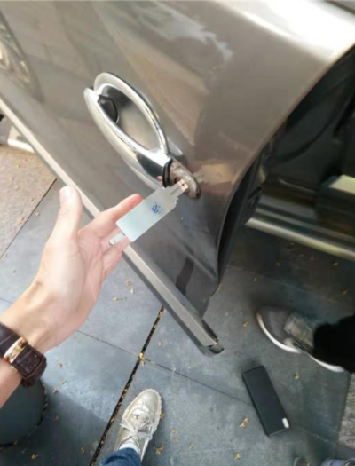 永康開汽車鎖3.png